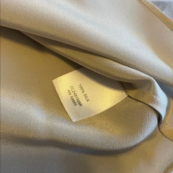 100% silk tank top in XL - Picture 5 of 7